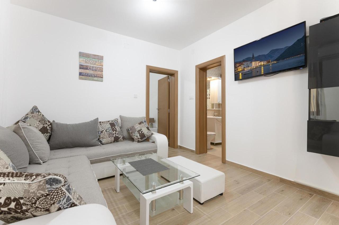 Muo Sea Front Apartments コトル エクステリア 写真